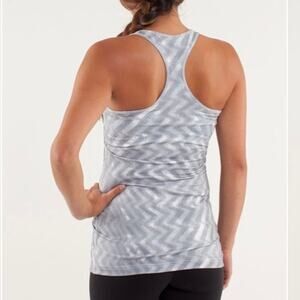 Lululemon Cool Racerback Gray Patterned Tank